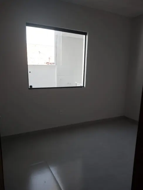 Foto 8 de Casa com 2 quartos à venda, 140m2 em Contagem - MG