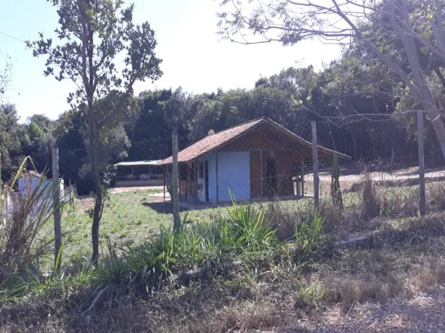 Chácara com 3 quartos à venda, 2300m2 em Esmeraldas - MG - imagem 9 Foto 9 de Chácara com 3 quartos à venda, 2300m2 em Esmeraldas - MG