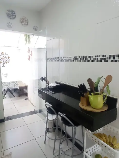 Foto 3 de Casa de Condomínio com 2 quartos à venda, 80m2 em Contagem - MG