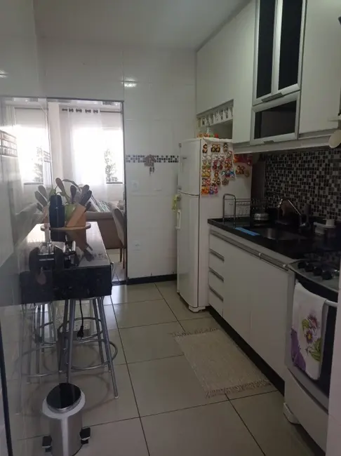 Foto 2 de Casa de Condomínio com 2 quartos à venda, 80m2 em Contagem - MG