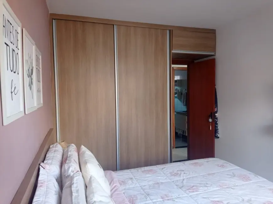 Foto 4 de Casa de Condomínio com 2 quartos à venda, 80m2 em Contagem - MG