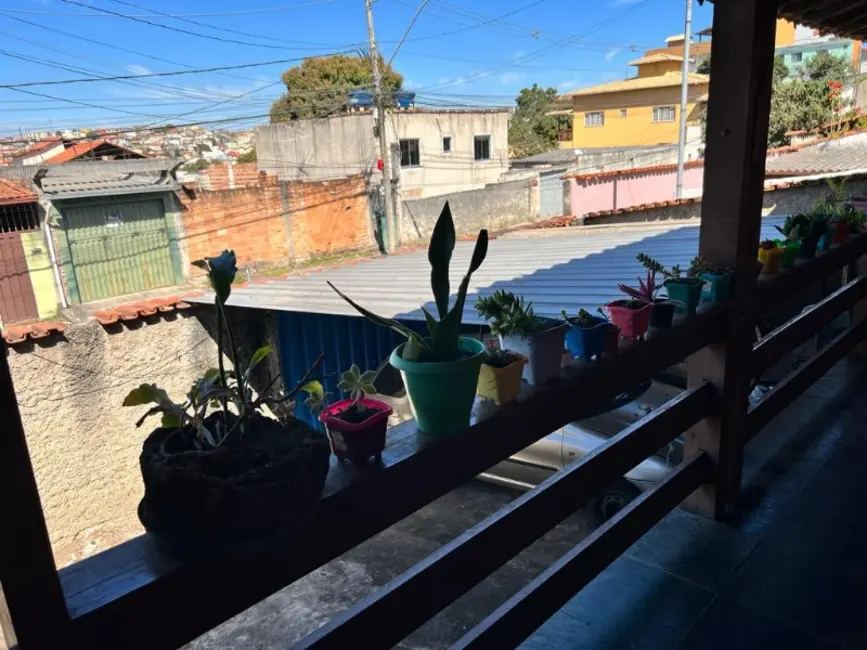 Foto 9 de Casa com 4 quartos à venda, 360m2 em Contagem - MG