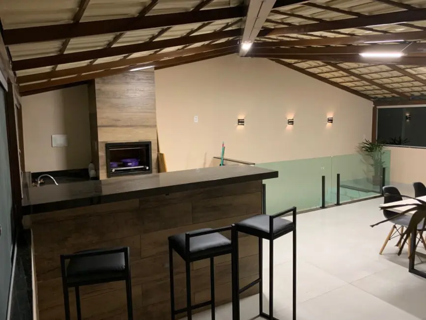 Foto 1 de Apartamento com 2 quartos à venda, 100m2 em Ibirite - MG