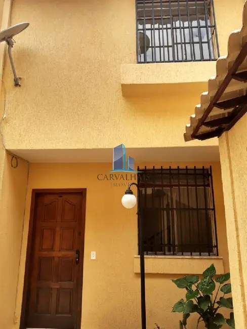 Foto 3 de Casa de Condomínio com 2 quartos à venda, 80m2 em Contagem - MG