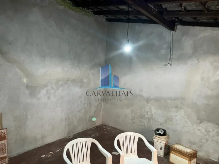 Foto 9 de Casa com 2 quartos à venda, 360m2 em Contagem - MG