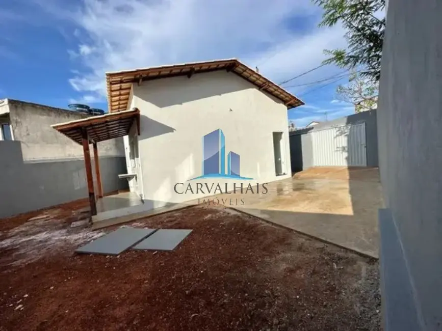 Casa com 2 quartos à venda, 55m2 em Esmeraldas - MG - imagem 3 Foto 3 de Casa com 2 quartos à venda, 55m2 em Esmeraldas - MG