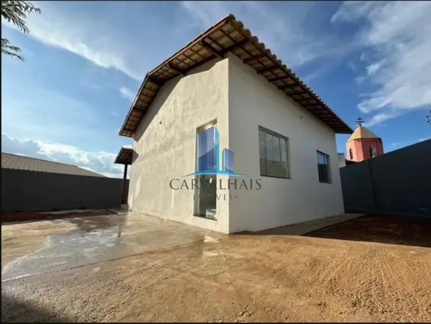 Foto 2 de Casa com 2 quartos à venda, 55m2 em Esmeraldas - MG