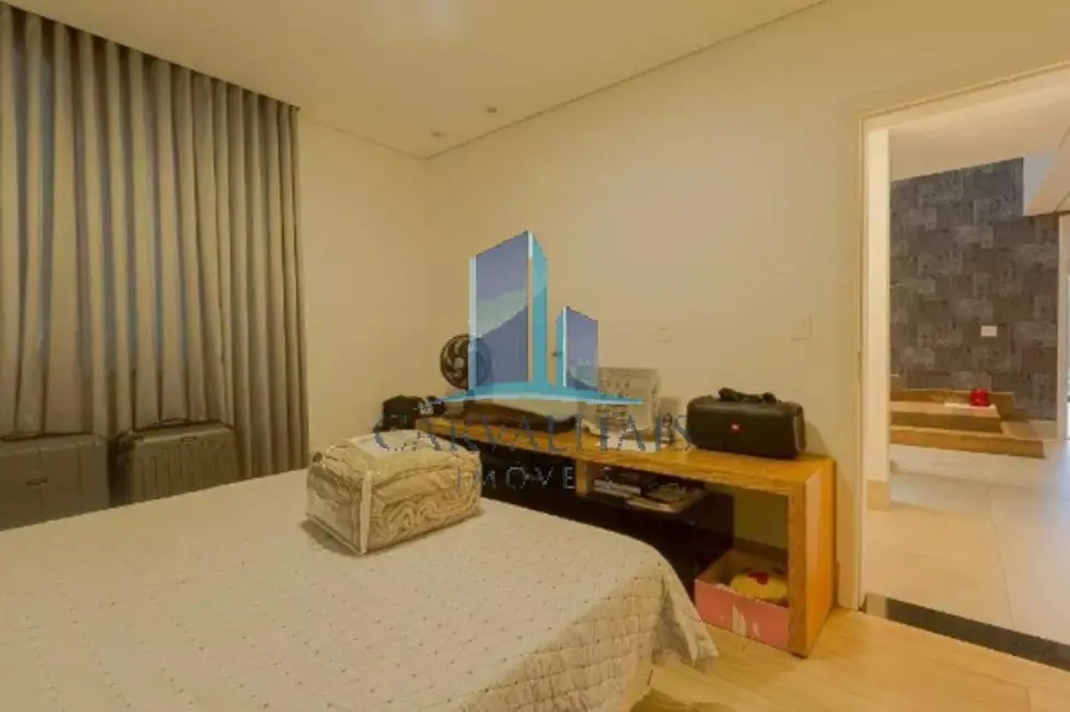 Foto 3 de Casa de Condomínio com 4 quartos à venda, 420m2 em Contagem - MG