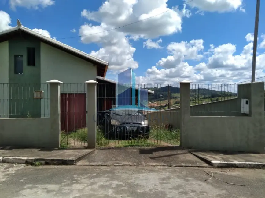 Foto 6 de Casa com 2 quartos à venda, 100m2 em Crucilandia - MG