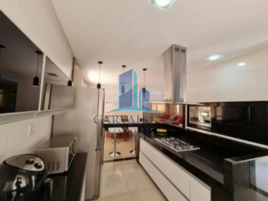 Foto 5 de Casa com 4 quartos à venda, 317m2 em Contagem - MG