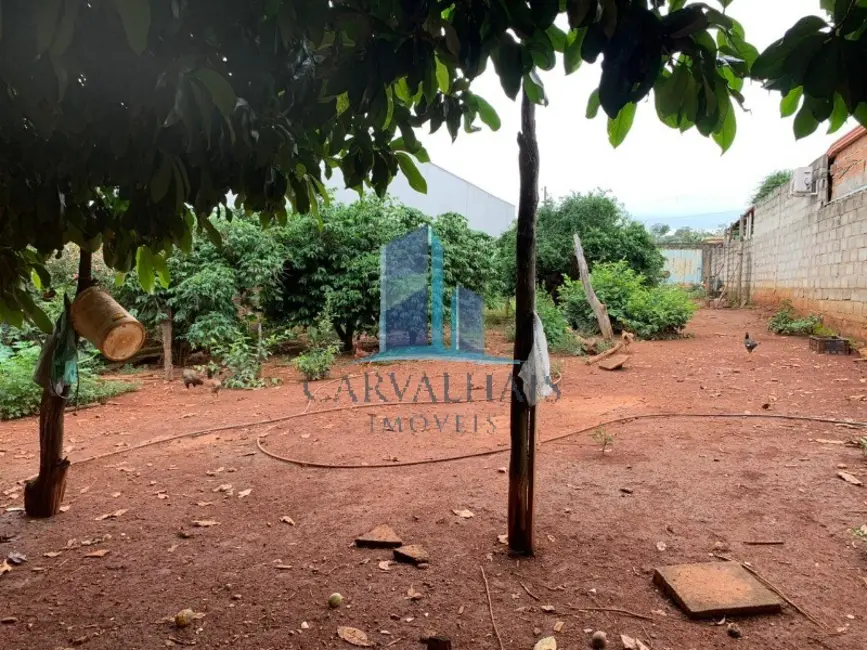 Foto 2 de Terreno / Lote à venda, 1000m2 em Sao Joaquim De Bicas - MG