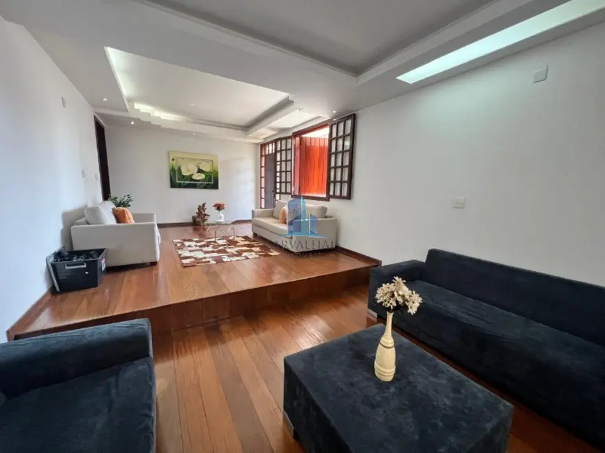 Foto 7 de Casa com 4 quartos à venda, 472m2 em Contagem - MG