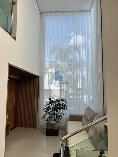 Foto 2 de Casa de Condomínio com 3 quartos à venda, 660m2 em Contagem - MG