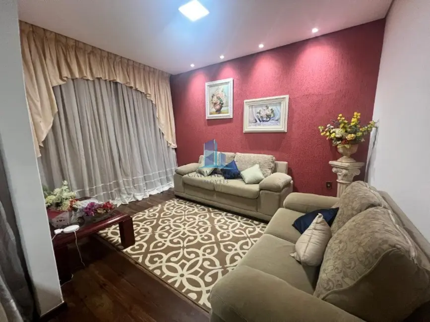 Foto 4 de Casa com 7 quartos à venda, 360m2 em Contagem - MG