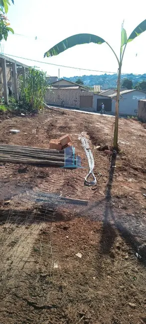 Foto 2 de Terreno / Lote à venda, 360m2 em Esmeraldas - MG