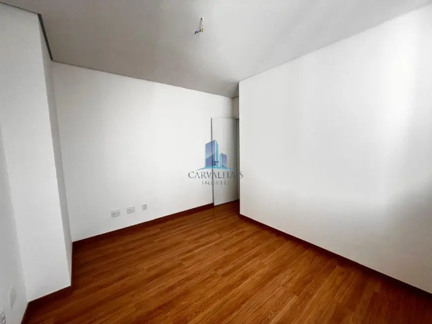 Foto 5 de Casa de Condomínio com 4 quartos à venda, 300m2 em Contagem - MG