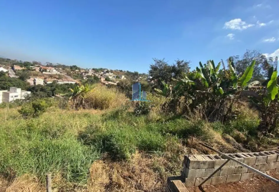 Terreno / Lote à venda, 180m2 em Paquetá, Betim - MG - imagem 8 Foto 8 de Terreno / Lote à venda, 180m2 em Paquetá, Betim - MG