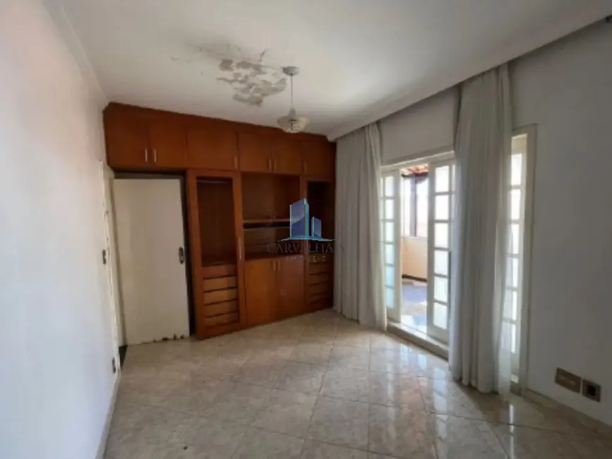 Foto 5 de Casa com 4 quartos para alugar, 360m2 em Contagem - MG