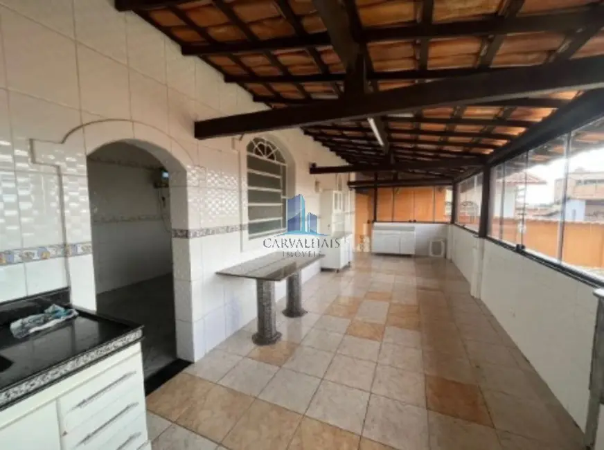Foto 4 de Casa com 4 quartos para alugar, 360m2 em Contagem - MG