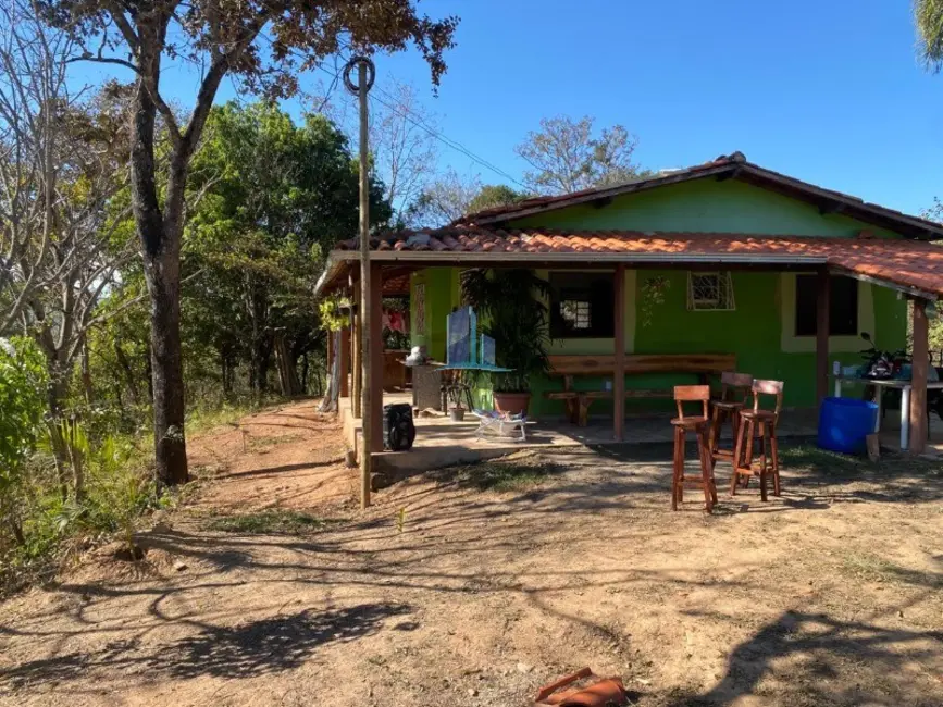 Sítio / Rancho com 3 quartos à venda, 4000m2 em Sabara - MG - imagem 5 Foto 5 de Sítio / Rancho com 3 quartos à venda, 4000m2 em Sabara - MG