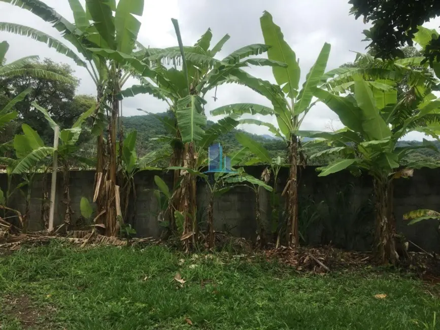 Foto 7 de Sítio / Rancho com 6 quartos para alugar, 2070m2 em Quintas do Godoy, Betim - MG