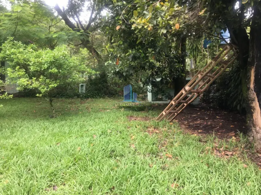 Foto 3 de Sítio / Rancho com 6 quartos para alugar, 2070m2 em Quintas do Godoy, Betim - MG