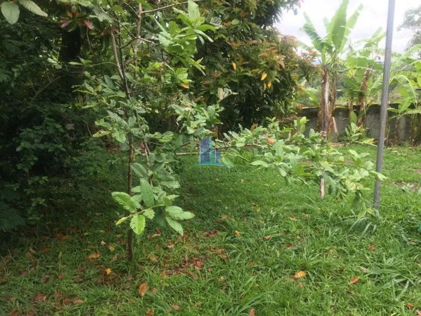 Foto 4 de Sítio / Rancho com 6 quartos para alugar, 2070m2 em Quintas do Godoy, Betim - MG