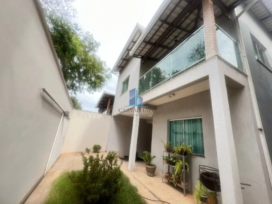 Foto 7 de Casa com 3 quartos à venda, 260m2 em Contagem - MG