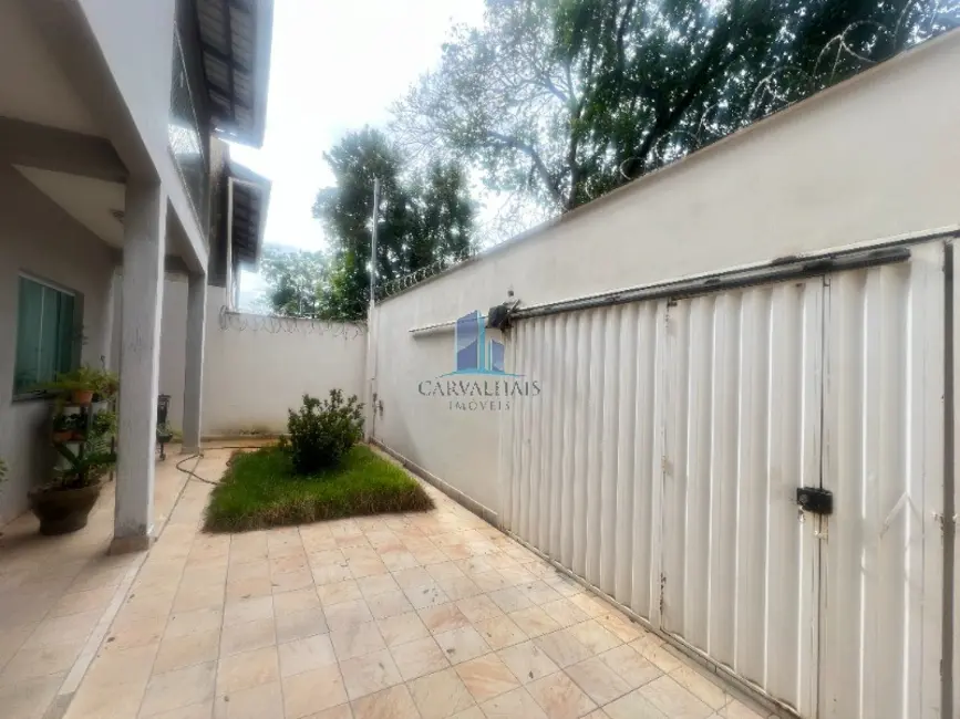 Foto 6 de Casa com 3 quartos à venda, 260m2 em Contagem - MG