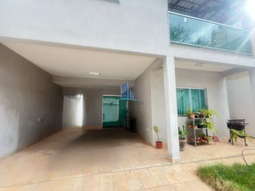 Foto 5 de Casa com 3 quartos à venda, 260m2 em Contagem - MG