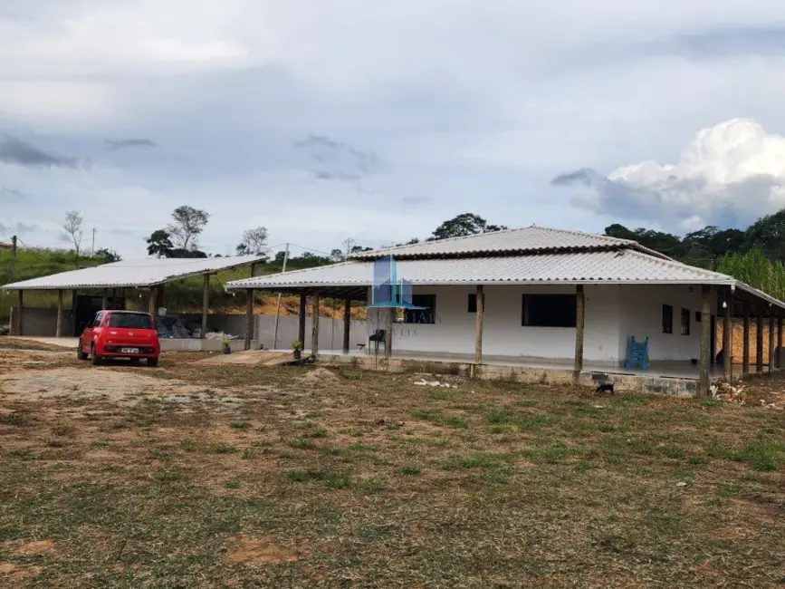 Foto 2 de Sítio / Rancho com 4 quartos à venda, 20000m2 em Caete - MG