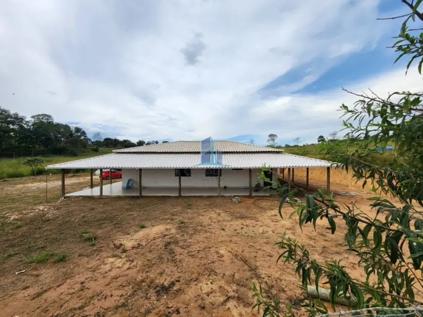 Foto 4 de Sítio / Rancho com 4 quartos à venda, 20000m2 em Caete - MG