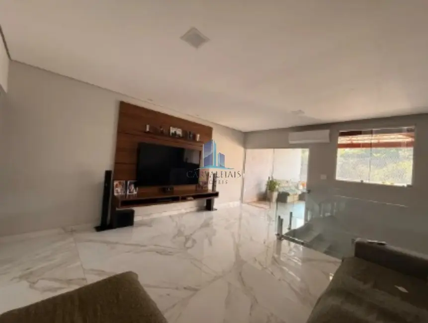 Foto 1 de Casa com 3 quartos à venda, 200m2 em Ponte Alta, Betim - MG