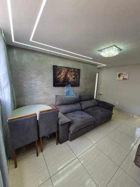Foto 8 de Casa com 2 quartos à venda, 105m2 em Contagem - MG