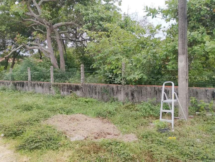 Foto 1 de Terreno / Lote à venda, 2880m2 em Aquiraz - CE