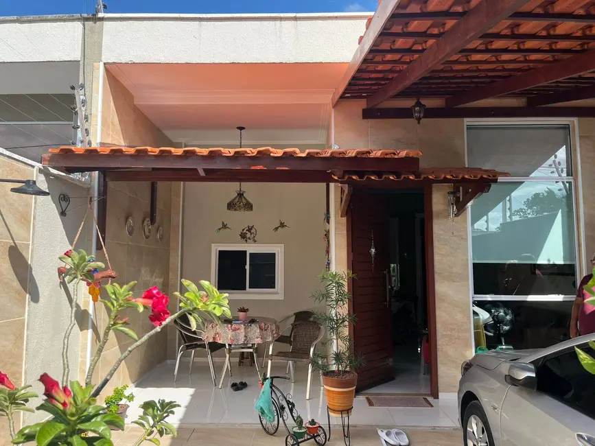 Foto 1 de Casa com 3 quartos à venda, 86m2 em Aquiraz - CE