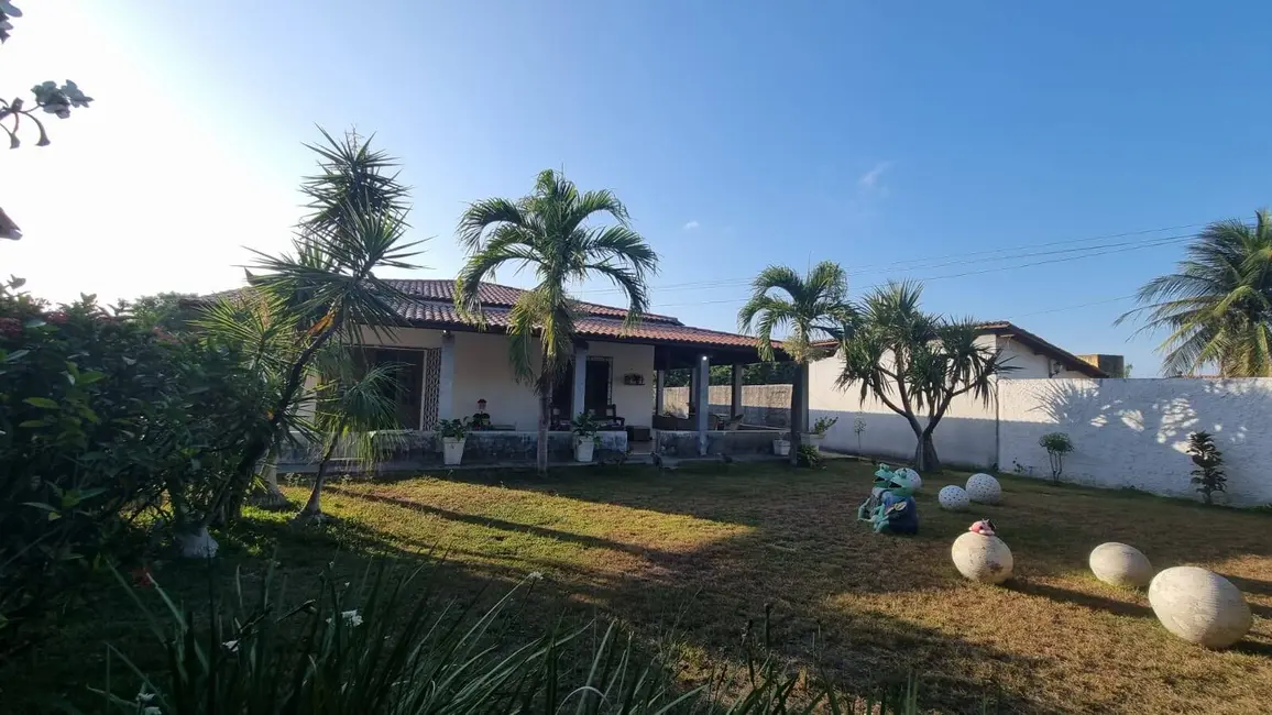 Foto 1 de Casa com 3 quartos à venda, 280m2 em Itaitinga - CE