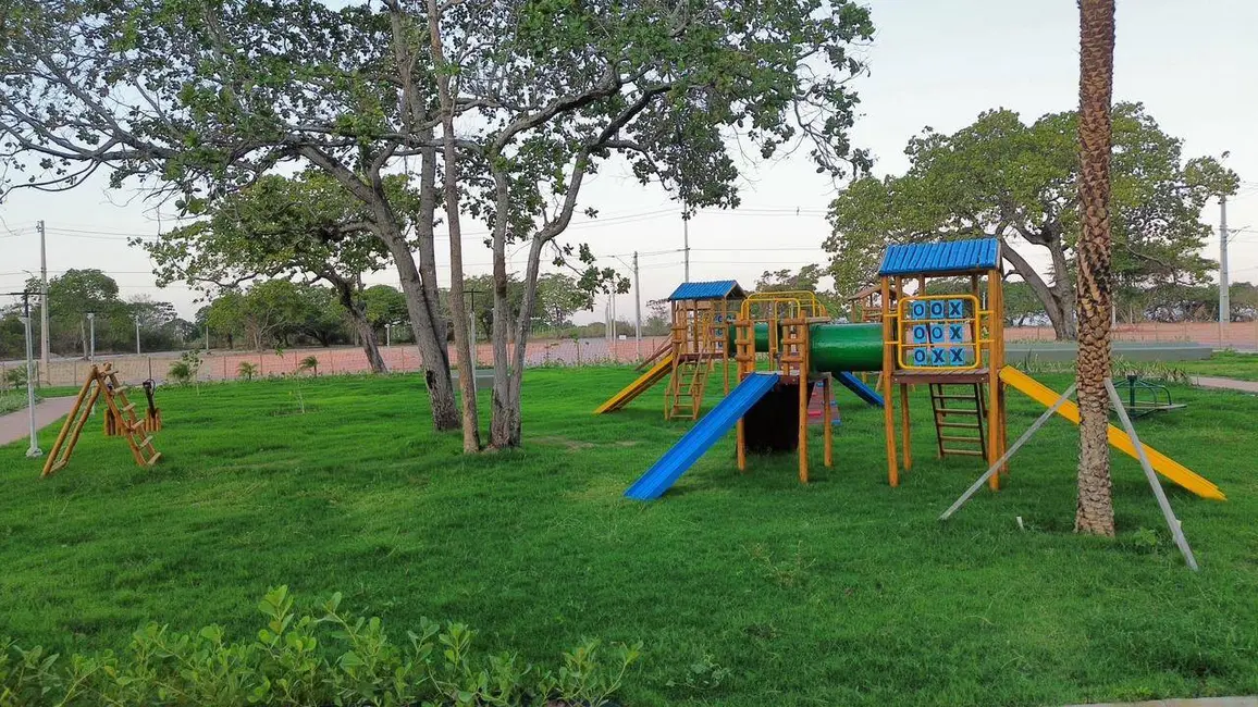 Foto 5 de Terreno / Lote à venda, 180m2 em Aquiraz - CE