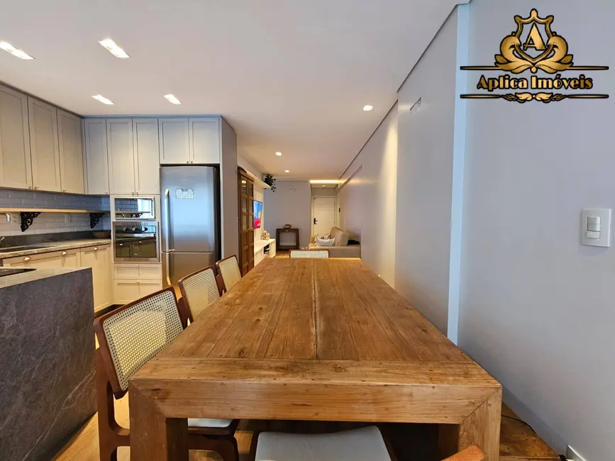 Apartamento com 3 quartos para alugar, 125m2 em Balneario Picarras - SC - imagem 6 Foto 6 de Apartamento com 3 quartos para alugar, 125m2 em Balneario Picarras - SC