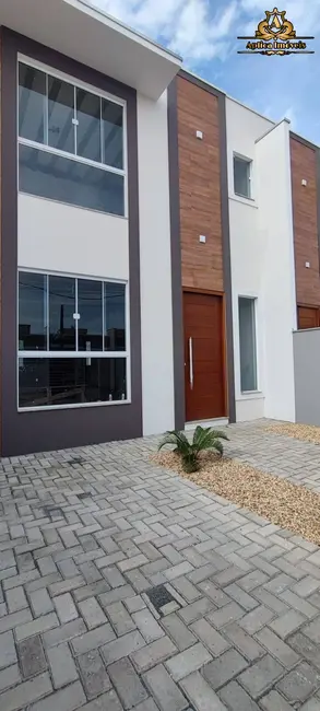 Foto 2 de Casa com 3 quartos à venda, 100m2 em Meia Praia, Navegantes - SC