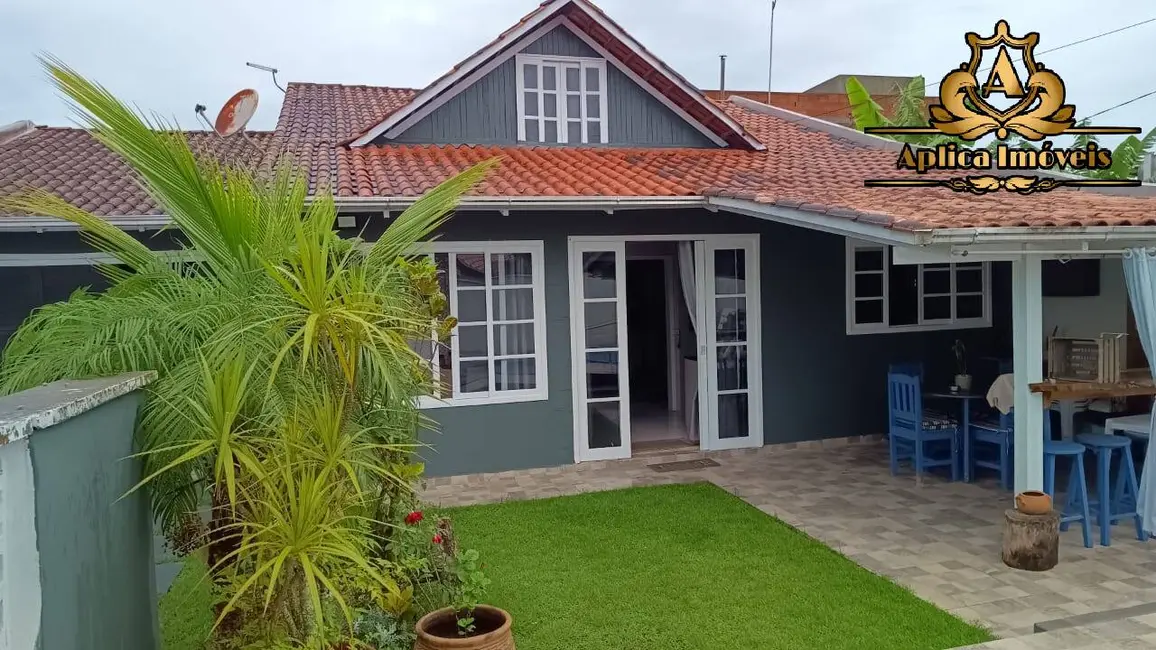 Foto 3 de Casa com 3 quartos à venda, 190m2 em Centro, Penha - SC