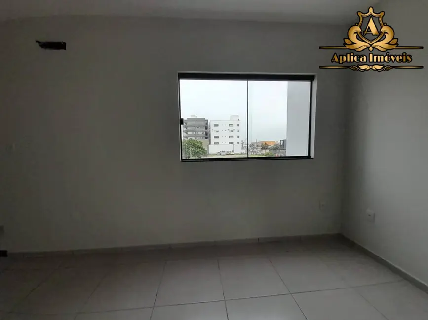 Foto 9 de Casa com 2 quartos à venda, 92m2 em Centro, Navegantes - SC