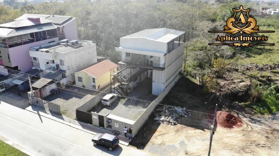 Foto 2 de Casa com 10 quartos à venda, 300m2 em Itajai - SC