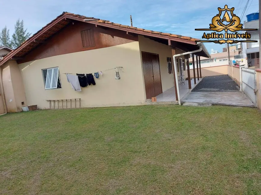 Foto 3 de Casa com 3 quartos à venda, 110m2 em Gravatá, Navegantes - SC