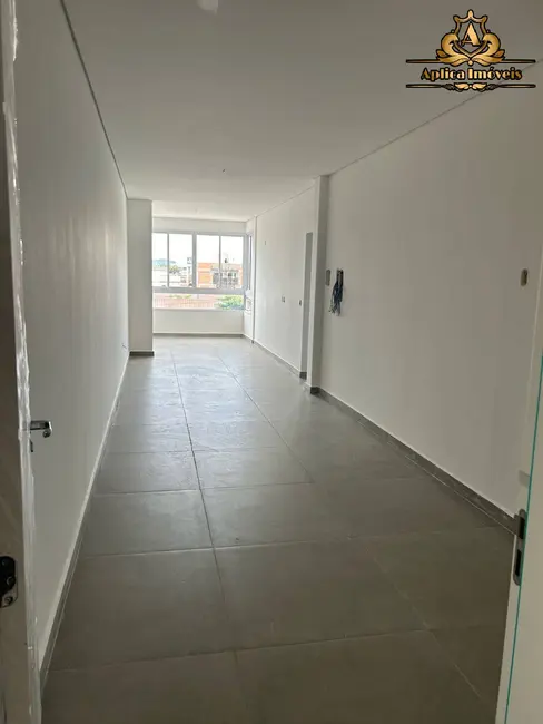 Foto 3 de Apartamento com 2 quartos à venda, 72m2 em Meia Praia, Navegantes - SC