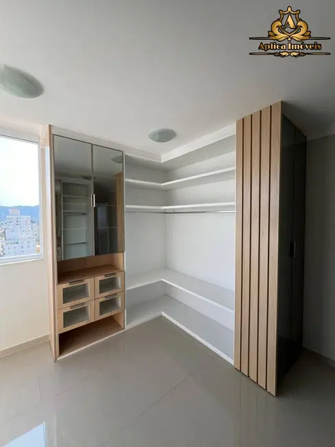 Foto 9 de Apartamento com 3 quartos à venda, 244m2 em Gravatá, Navegantes - SC