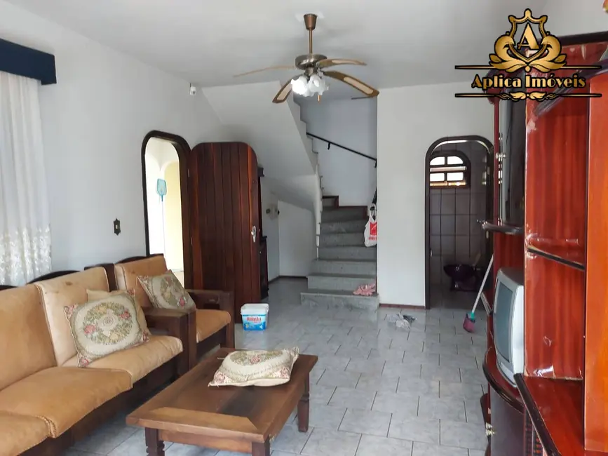 Foto 9 de Casa com 3 quartos à venda, 300m2 em Meia Praia, Navegantes - SC