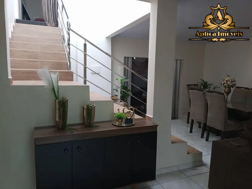 Casa com 4 quartos à venda, 220m2 em São Domingos, Navegantes - SC - imagem 6 Foto 6 de Casa com 4 quartos à venda, 220m2 em São Domingos, Navegantes - SC