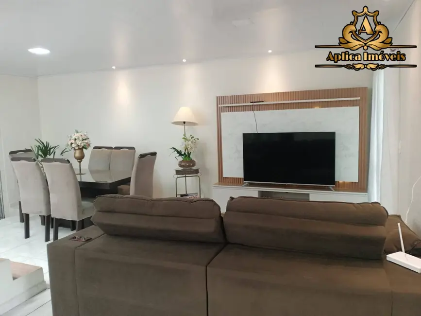 Casa com 4 quartos à venda, 220m2 em São Domingos, Navegantes - SC - imagem 7 Foto 7 de Casa com 4 quartos à venda, 220m2 em São Domingos, Navegantes - SC