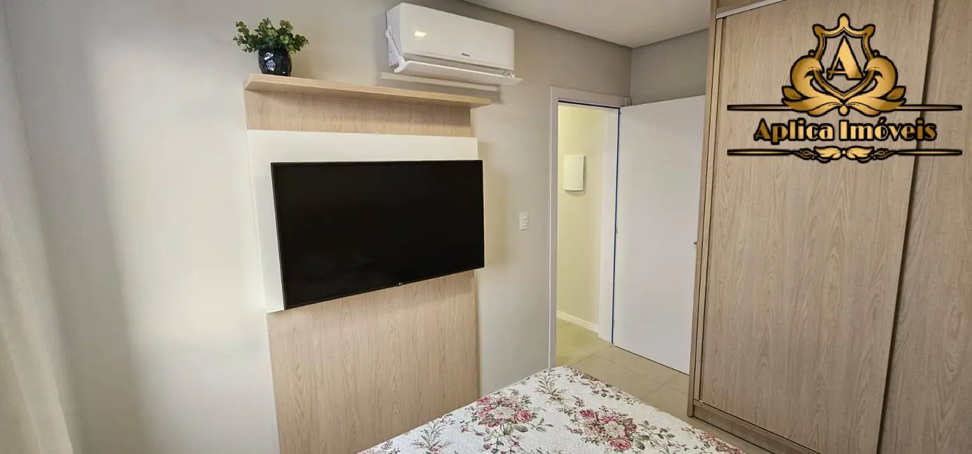 Foto 9 de Apartamento com 2 quartos à venda, 70m2 em Meia Praia, Navegantes - SC